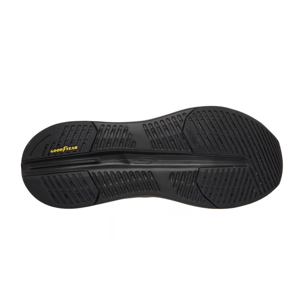 max cushioning glide-step negro 220421 (3)